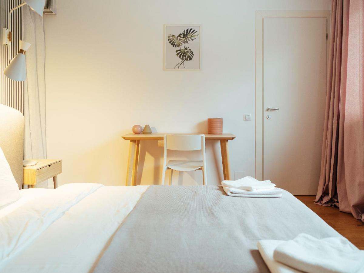 Boutique Luxury Flats - La Maison Du Petit Paris Bucureşti Ngoại thất bức ảnh