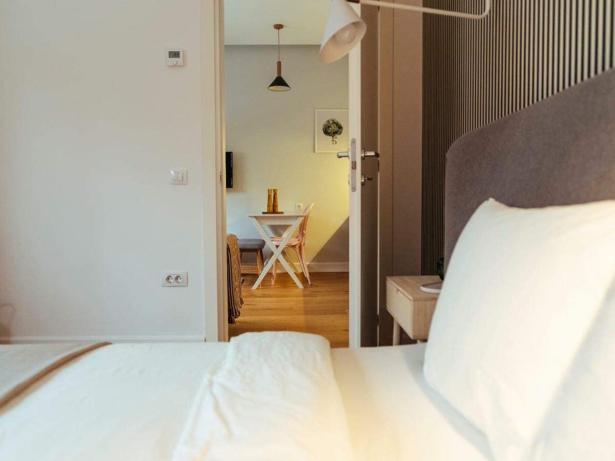 Boutique Luxury Flats - La Maison Du Petit Paris Bucureşti Ngoại thất bức ảnh